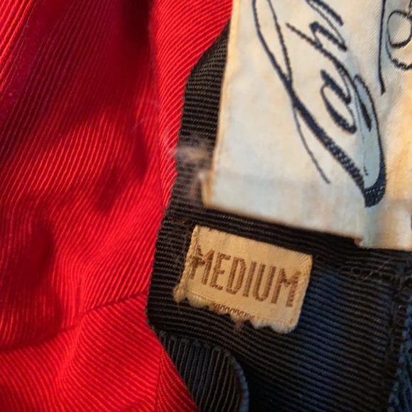 Vintage Black Velvet hat cap by Caprice Original - Picture 7 of 9